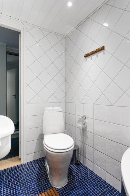 Upea Remontoitu Huoneisto Naantalin Sydaemessae Apartment Luaran gambar