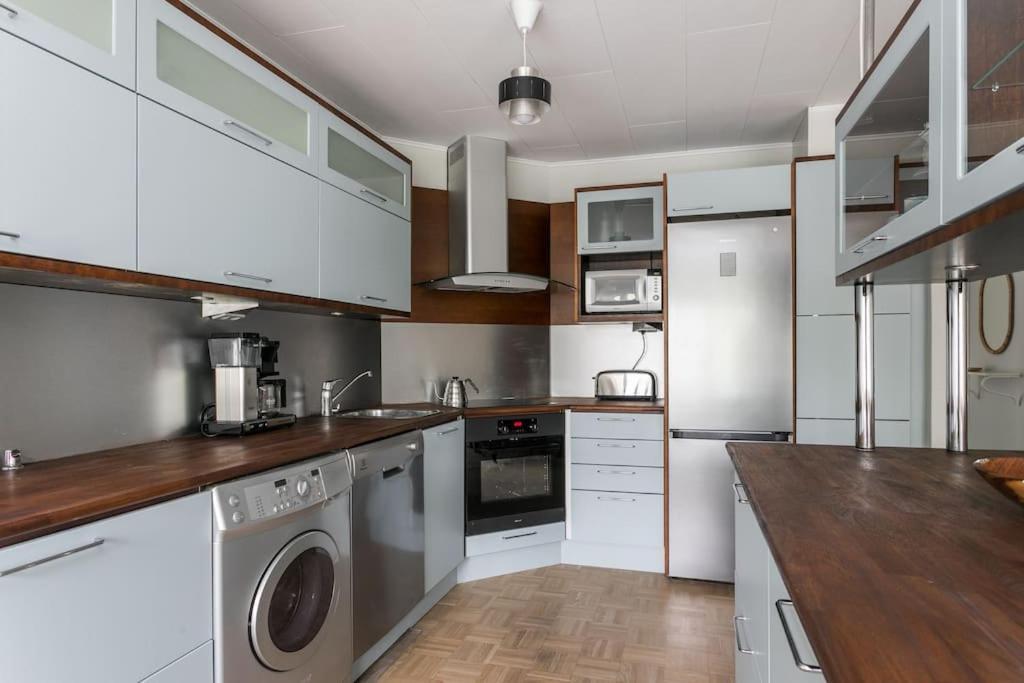 Upea Remontoitu Huoneisto Naantalin Sydaemessae Apartment Luaran gambar